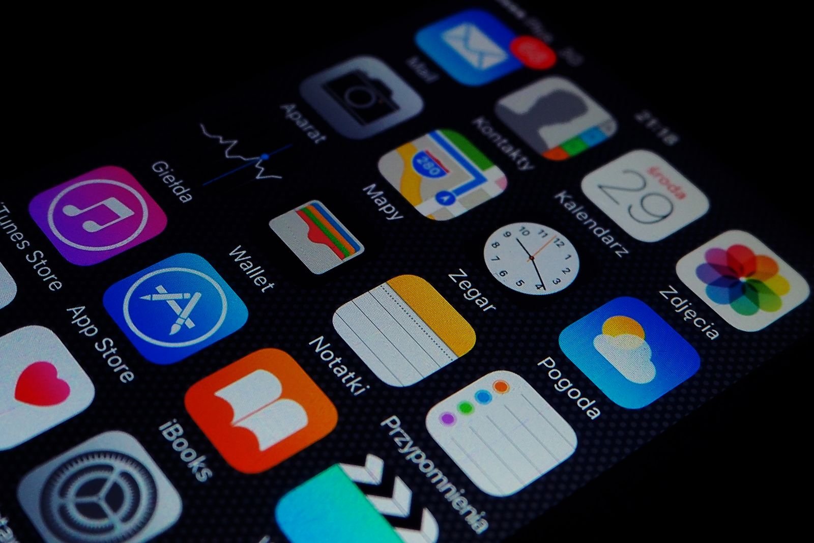 iPhone home screen showing Google and other app icons
