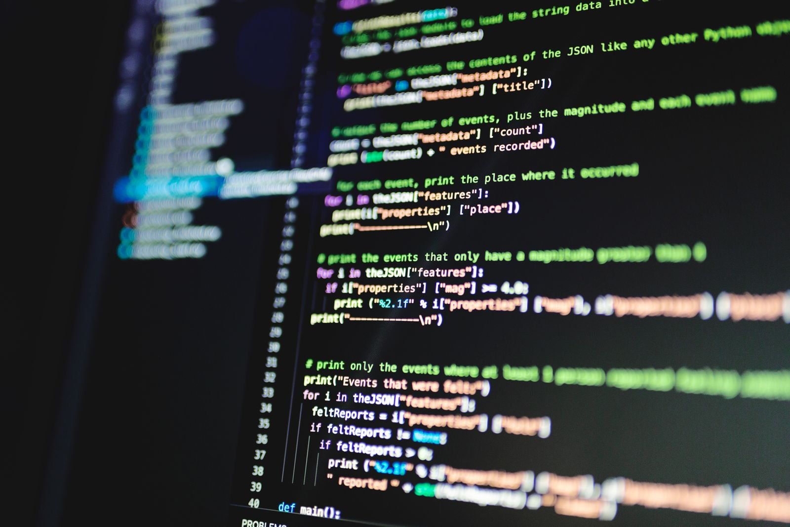 Code on a dark monitor while troubleshooting Docker Desktop on an Apple Silicon Mac